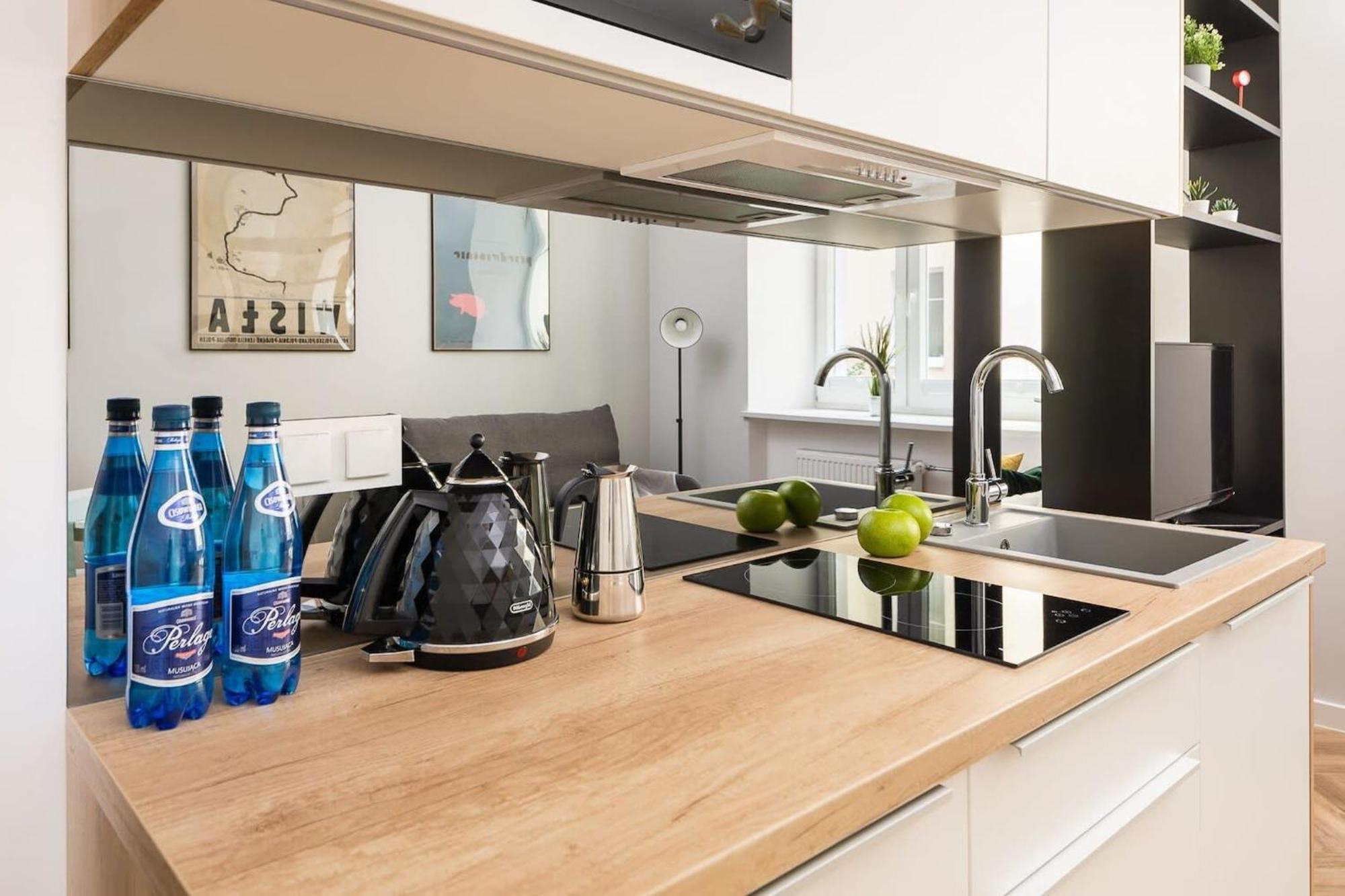 Kujawska 3 - Warm & Functional Studio By Noclegi Renters วอร์ซอ ภายนอก รูปภาพ